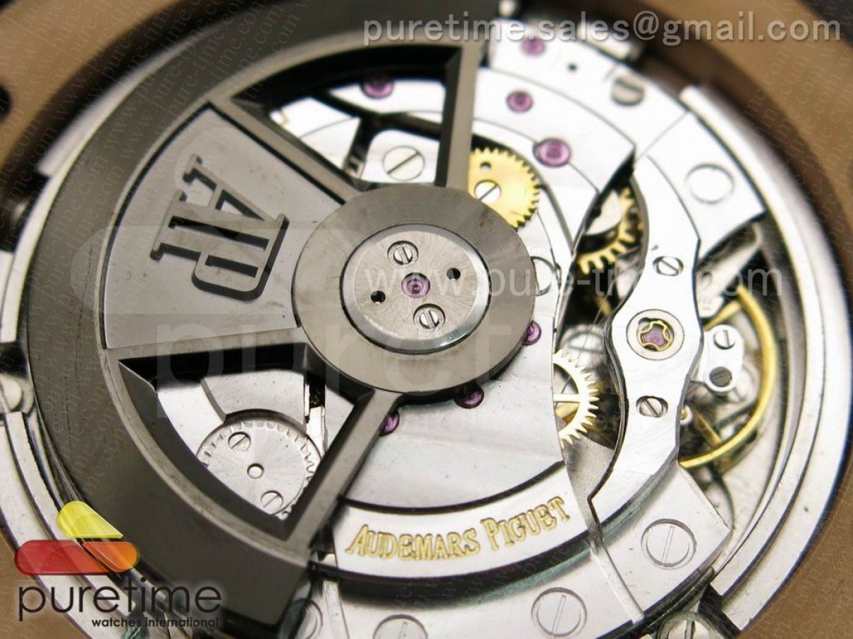 Royal Oak Offshore LeBron James Cermet - immagine 18