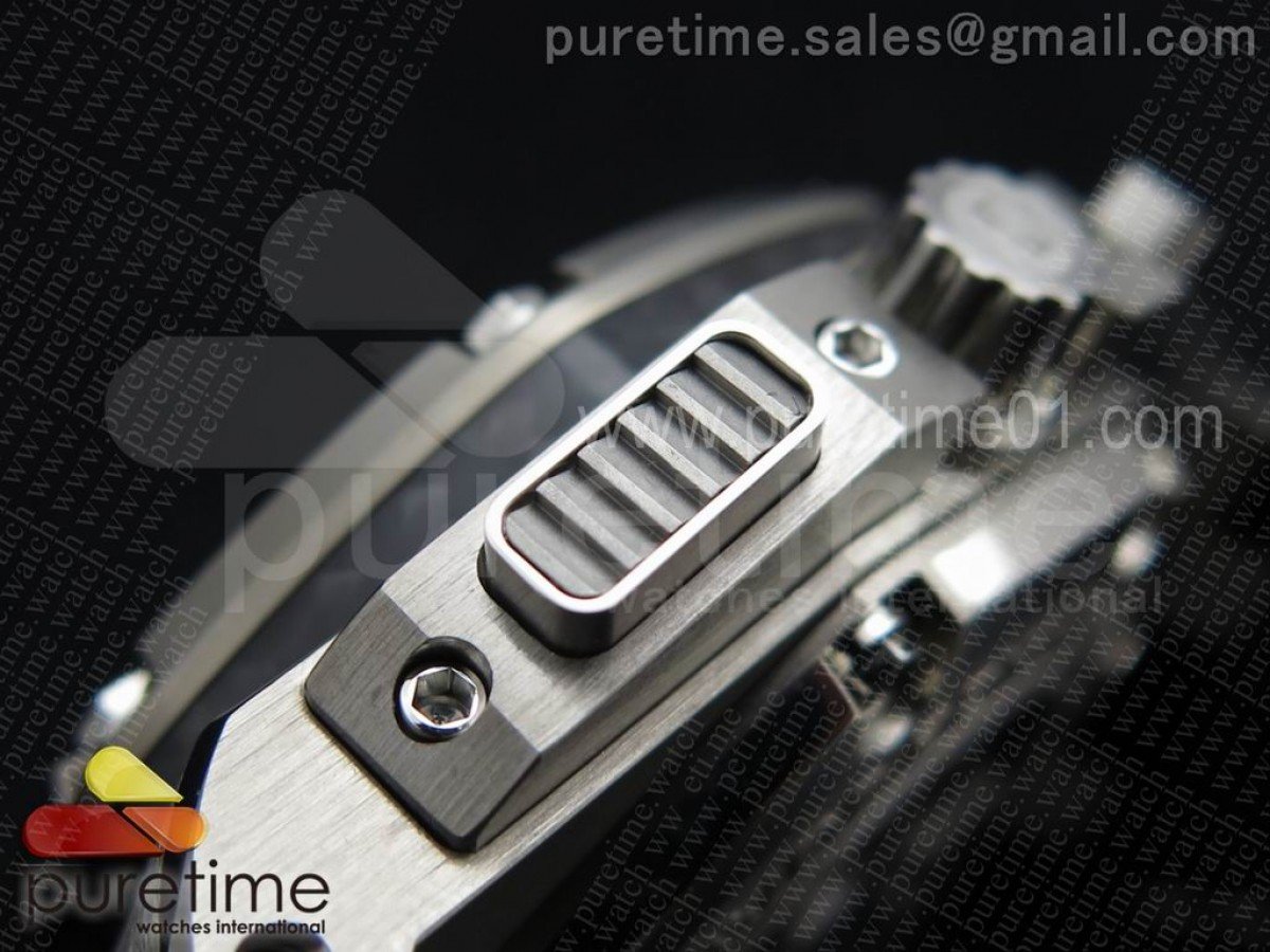 Royal Oak Offshore Juan Pablo Montoya - immagine 12